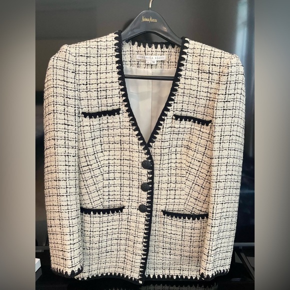 Veronica Beard Jackets & Blazers - Veronica Beard tweed pattern jacket